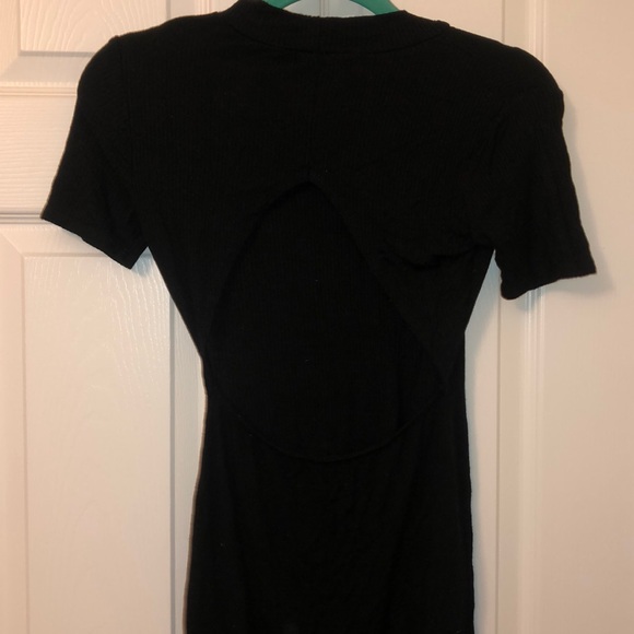 LBD - Picture 2 of 5